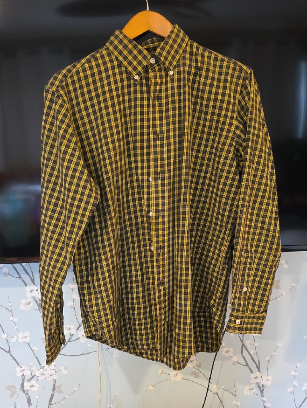 Ralph Lauren, size large, Ralph Lauren shirt.  EUC